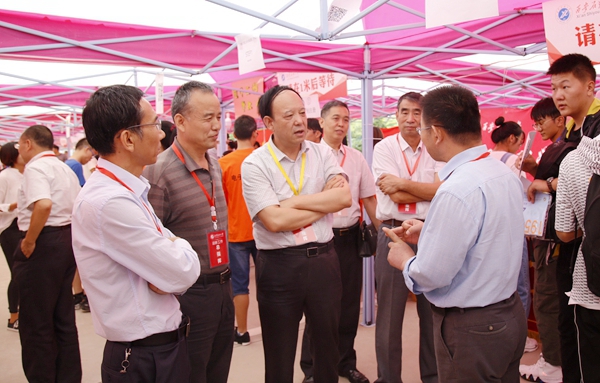 赛书记_MG_1144 - 副本.JPG