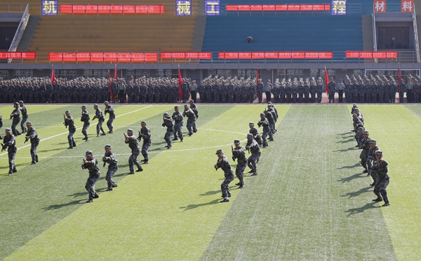 刺杀操_MG_3030 - 副本.JPG