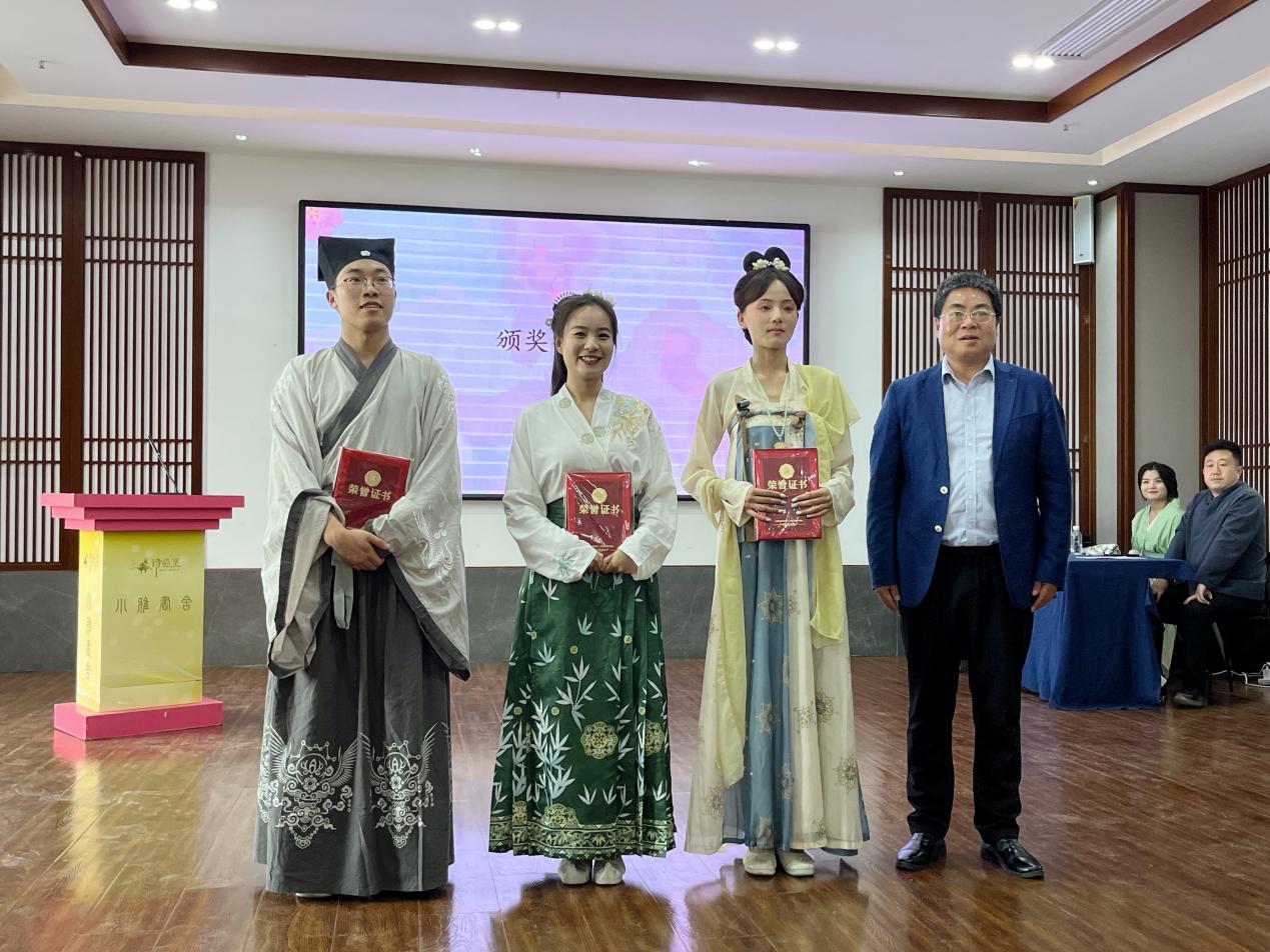 6e4db3c34f8b21a6bdd6578d9507881 6e4db3c34f8b21a6bdd6578d9507881