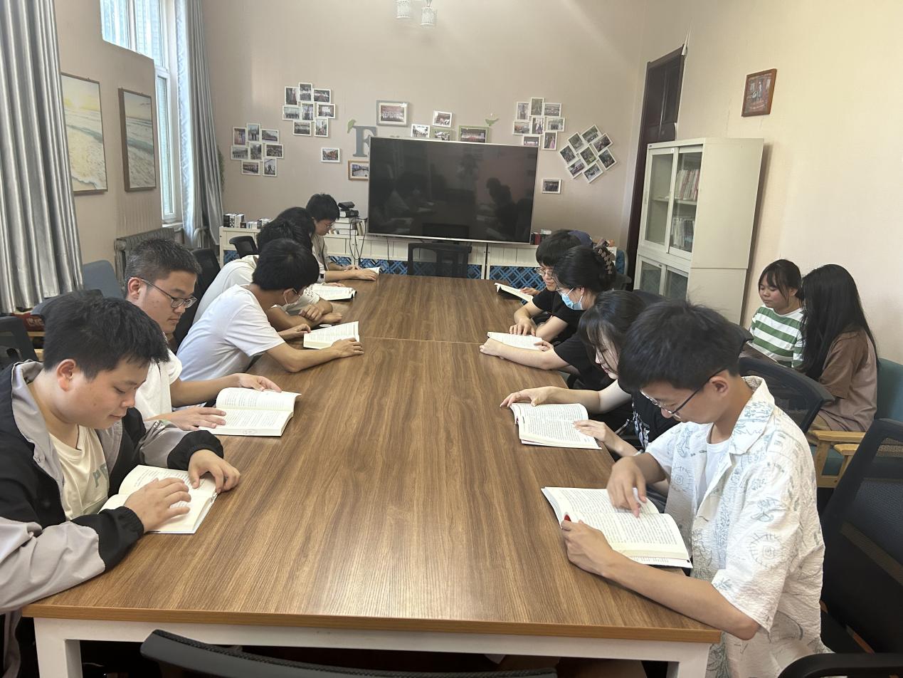 9e5dddac1039037cfa24b8ad5324a73