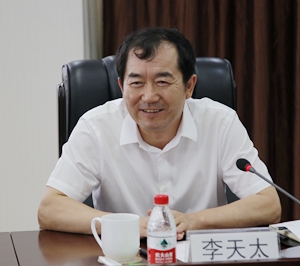 李校长_MG_9239 - 副本.JPG