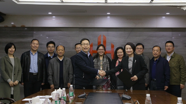 握手mmexport1553604247150 - 副本.jpg