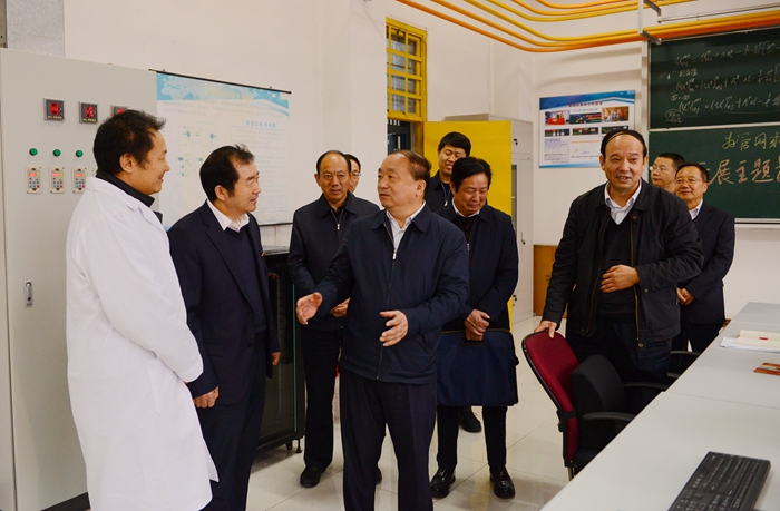 7王寿喜实验室DSC_7109 - 副本.JPG