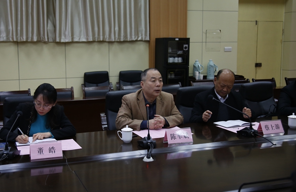 陈校长_MG_1111 - 副本.JPG