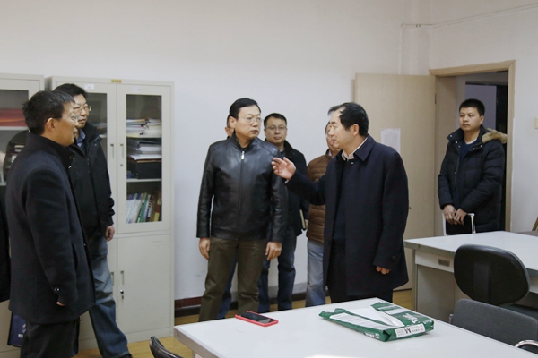 李校长_MG_7087 - 副本.JPG