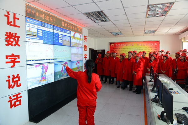 第一天现场DSC_4137_wps图片 - 副本.JPG