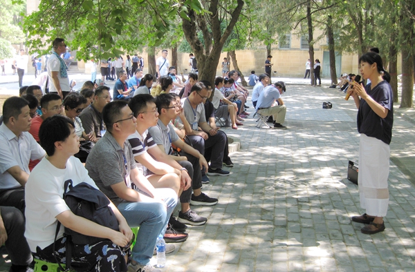 现场教学1IMG_0232 - 副本.JPG