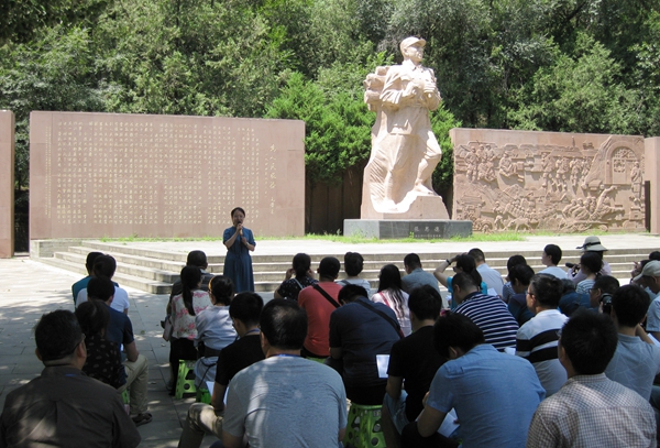 现场教学2IMG_0235 - 副本.JPG